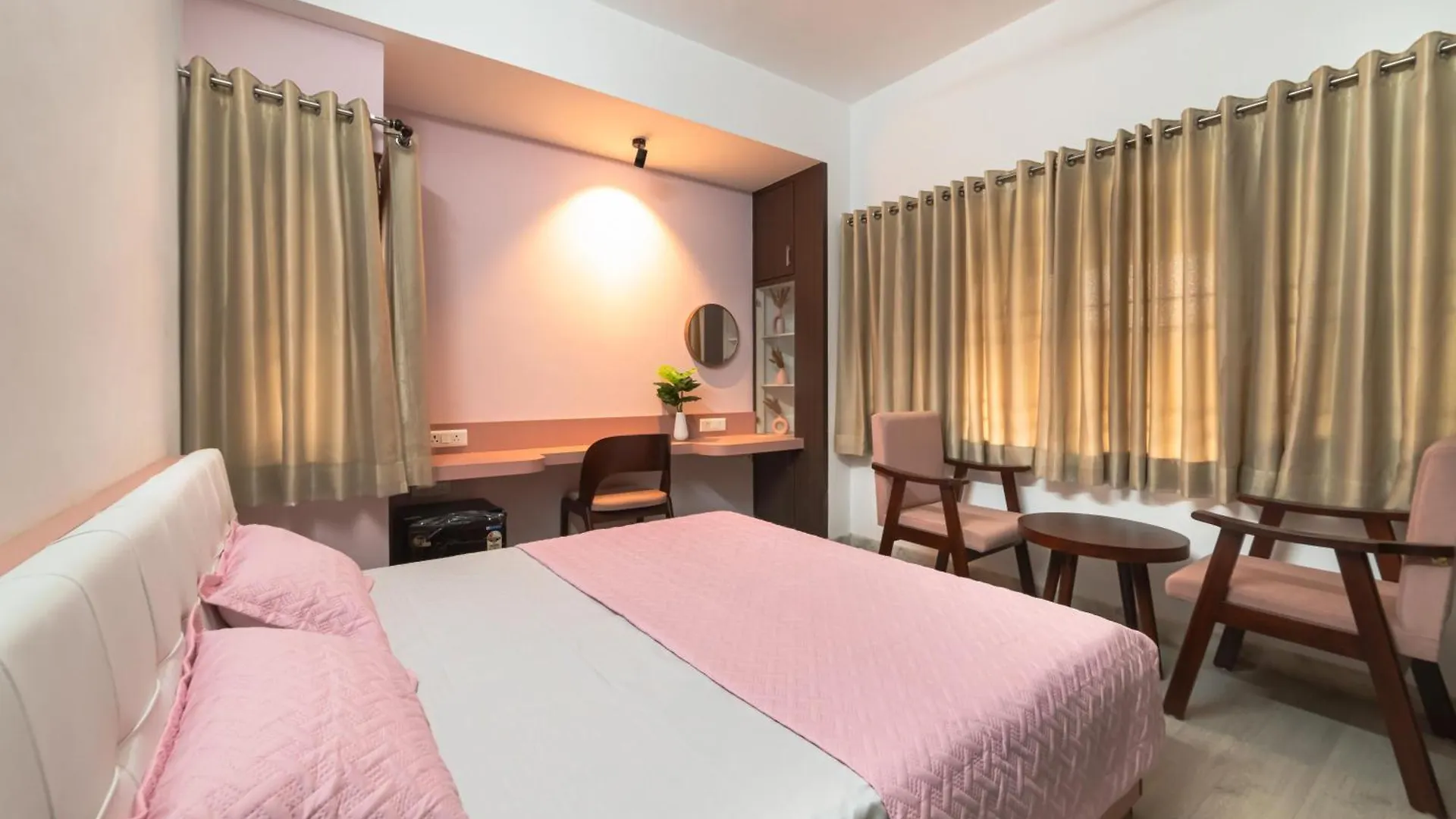 The Zen Homestay Udaipur Villa